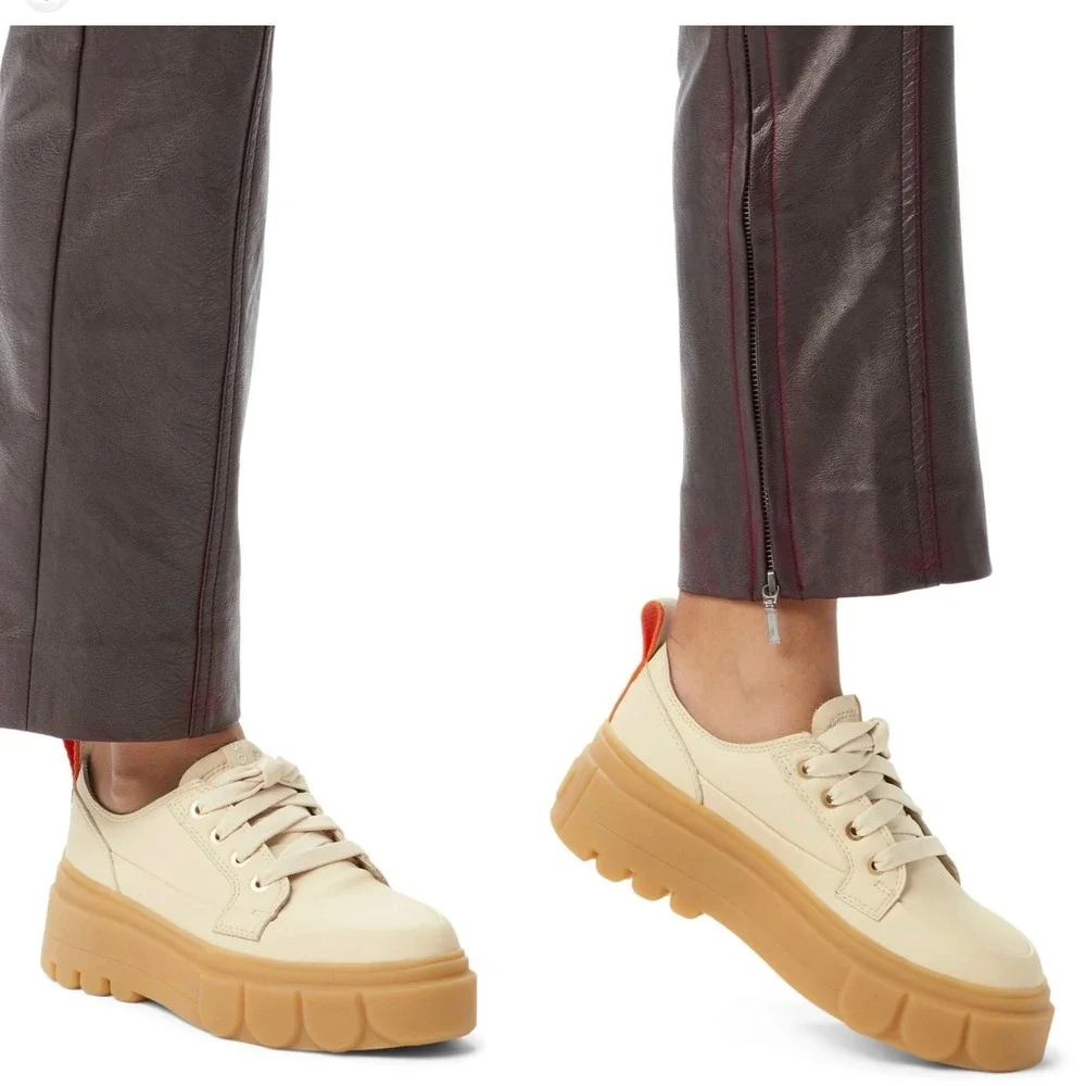 SOREL‎ Caribou X Waterproof leather platform Sneakers size 7 cream